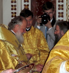OCA's Moscow representative at May 24 celebration of Patriarch Kirill's namesday