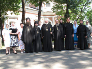 Finnish Primate visits OCA Moscow Representation Church
